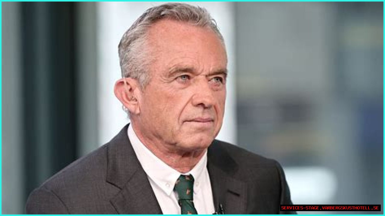 5 Compelling Things To Know About Robert Kennedy Jr.'s Voice Before His Condition