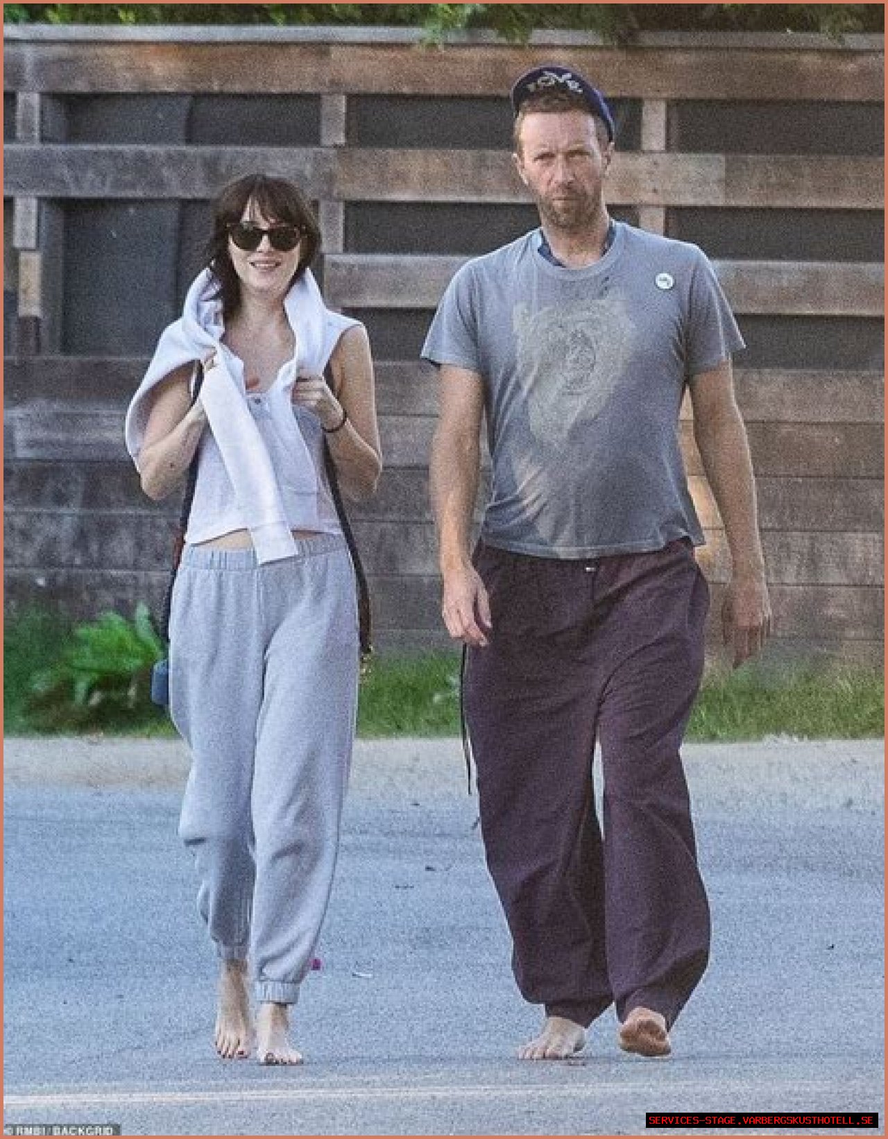Dakota Johnson's Husband: Exploring Age Difference And Relationship Timeline