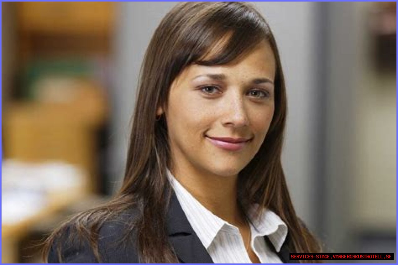 Learn About Karen Filippelli And The Actor Who Played Her