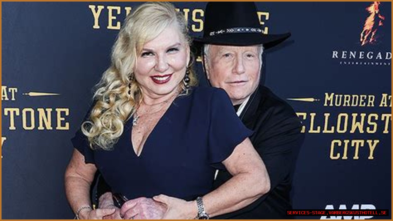 Richard Dreyfuss's Spouse: Meet The Woman Behind The Iconic Actor