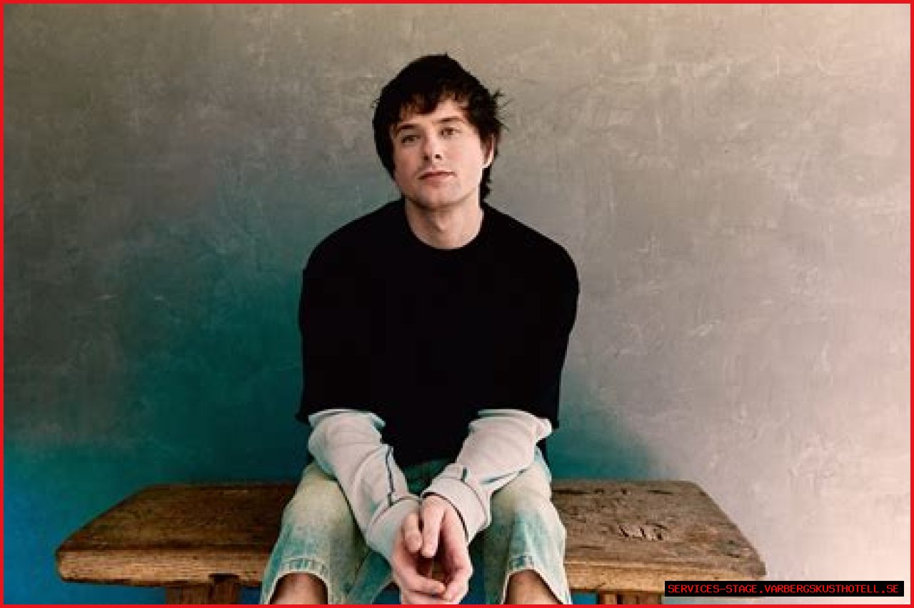Unveiling The Age Of Alec Benjamin: Discoveries And Insights