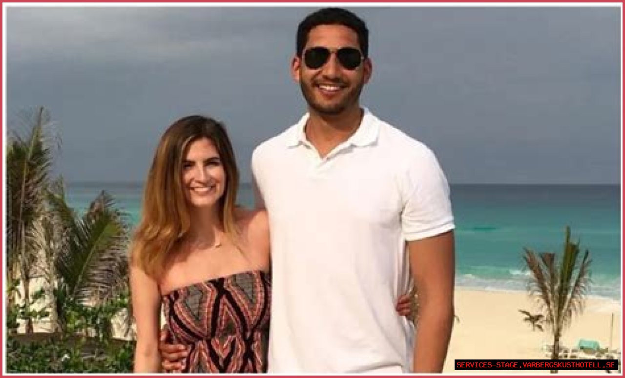 Unveiling The Secrets Of A Successful Marriage: Insights From Kaitlan Collins