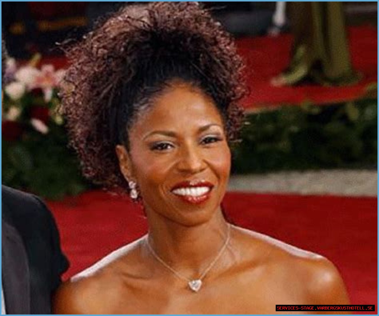 Who Is Pauletta Washington: The Complete Guide